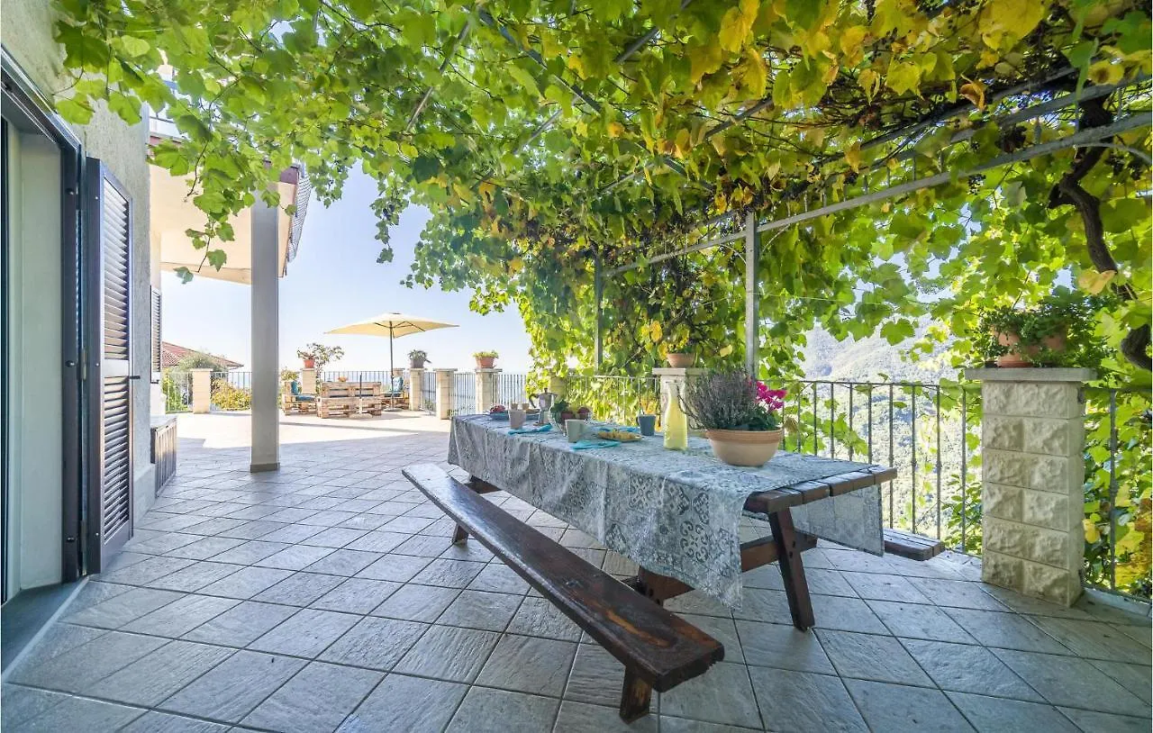 Pet Friendly Home In Moneglia With Kitchen Holiday home